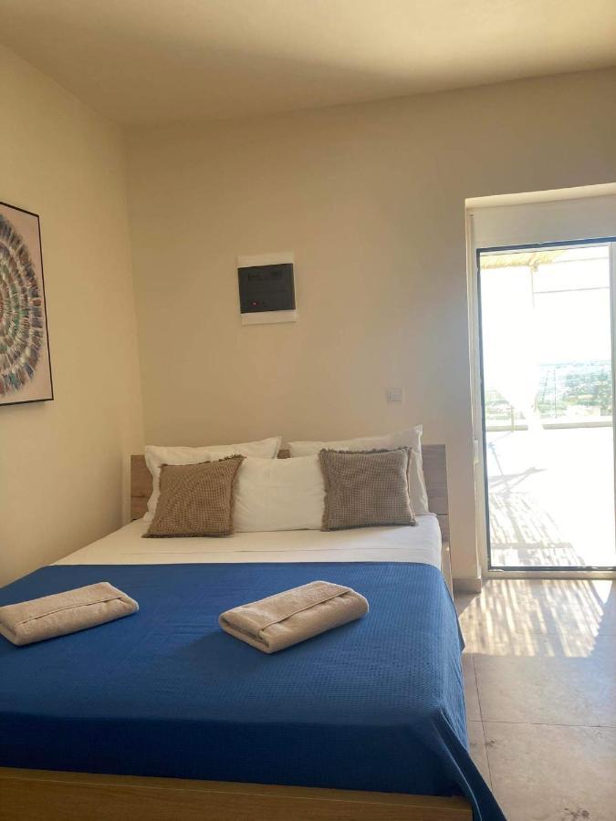 The Serene Veranda With Breathtaking Views كوليمفاري المظهر الخارجي الصورة